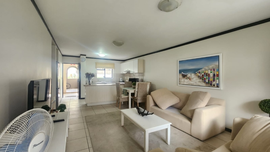To Let 2 Bedroom Property for Rent in Bowtie Western Cape